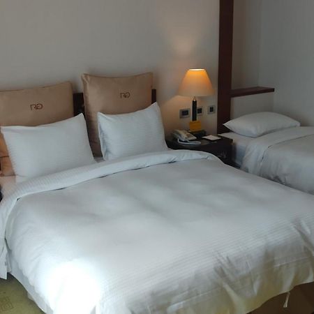 Rich Garden Hotel Тайпей Екстериор снимка