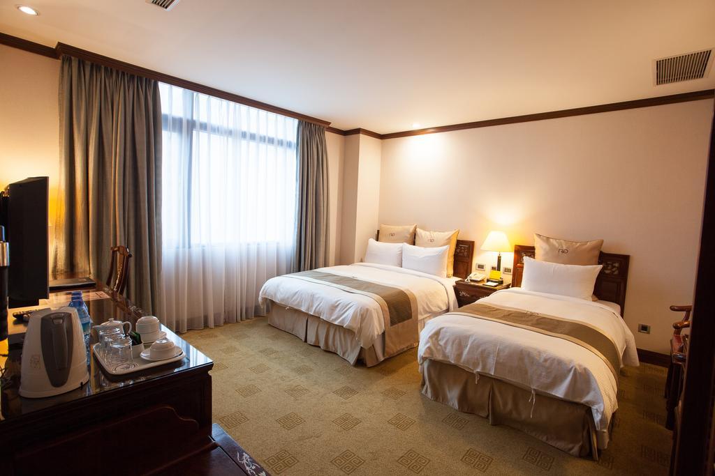 Rich Garden Hotel Тайпей Екстериор снимка