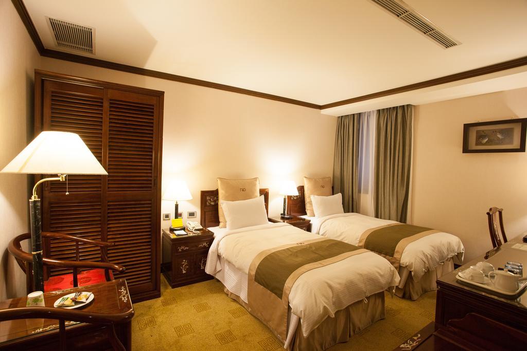 Rich Garden Hotel Тайпей Екстериор снимка