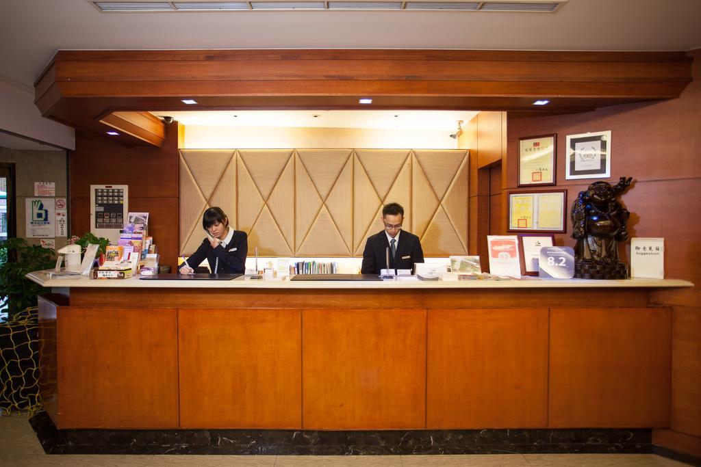Rich Garden Hotel Тайпей Екстериор снимка